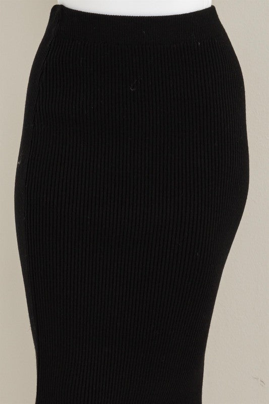 Exquisite Style Black High-Rise Midi Skirt
