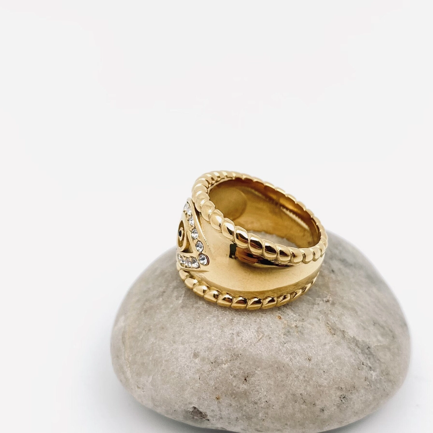 Theros Eye Gold Ring