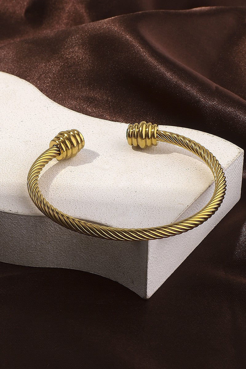 Sophisticated Details Gold Cuff Bracelet