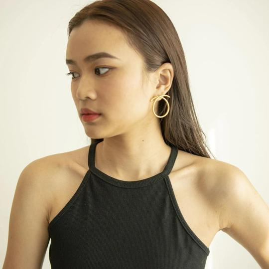 XO Gold Hoops