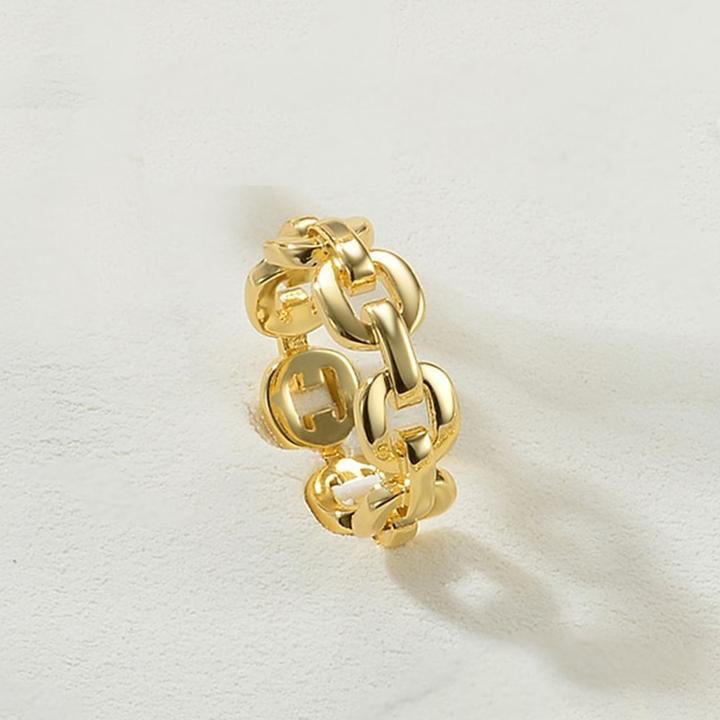 Chain Reaction Gold Ring
