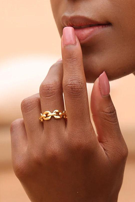 Chain Reaction Gold Ring