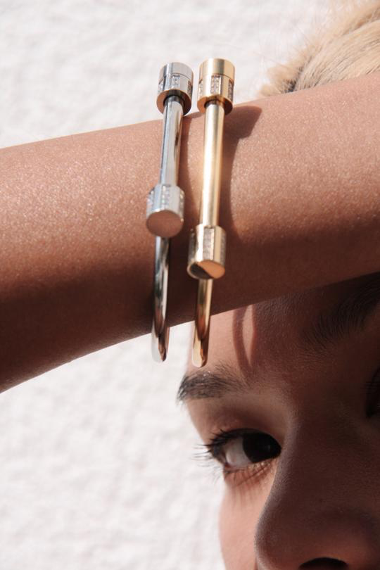 The Right Screw Gold Bracelet