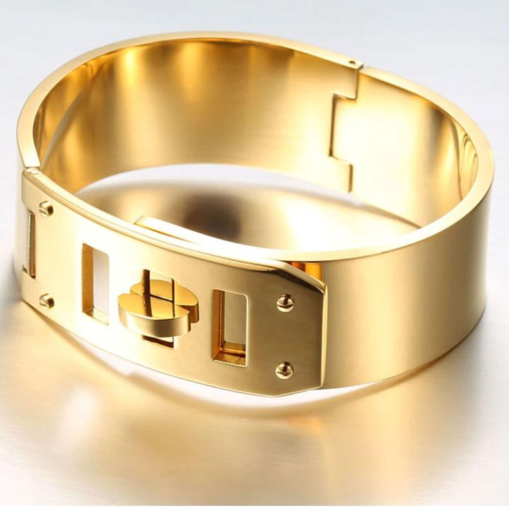 Unhinged Gold Cuff